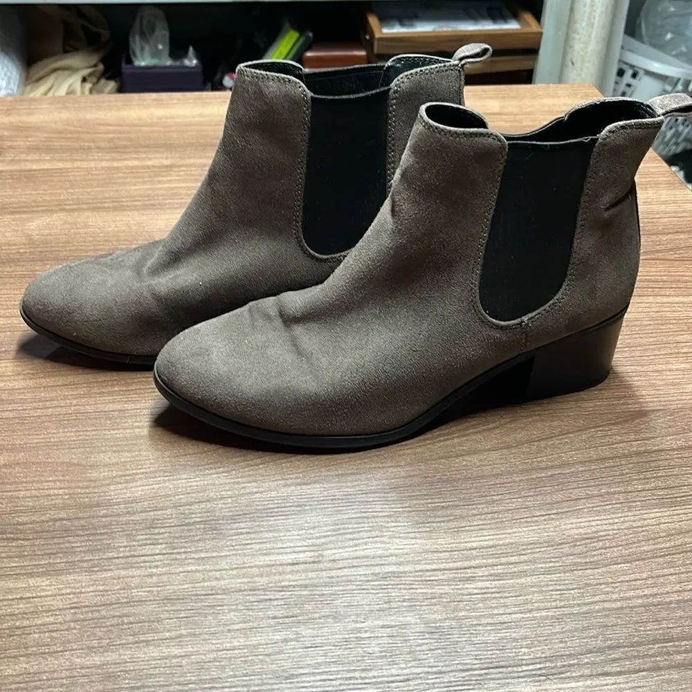 Brown faux suede booties